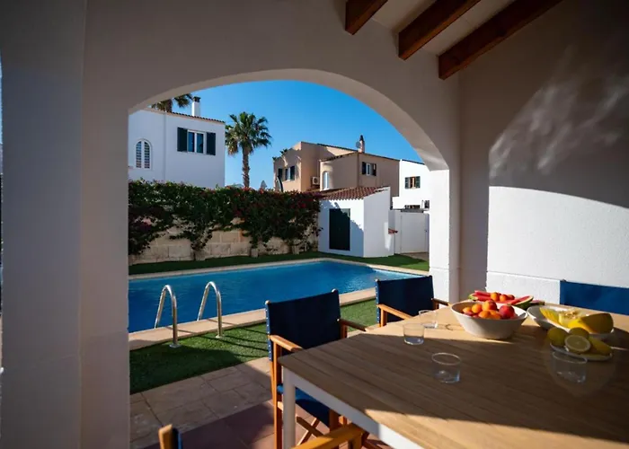 Relax En Tranquila Cala'N Blanes (Menorca)